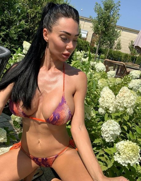 Sexy Alisa top akt galerie