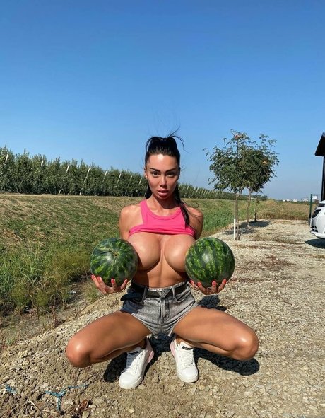 Sexy Alisa hd nackte foto