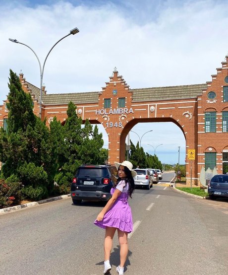 Rafaella Mendez perfekte exklusive bilder