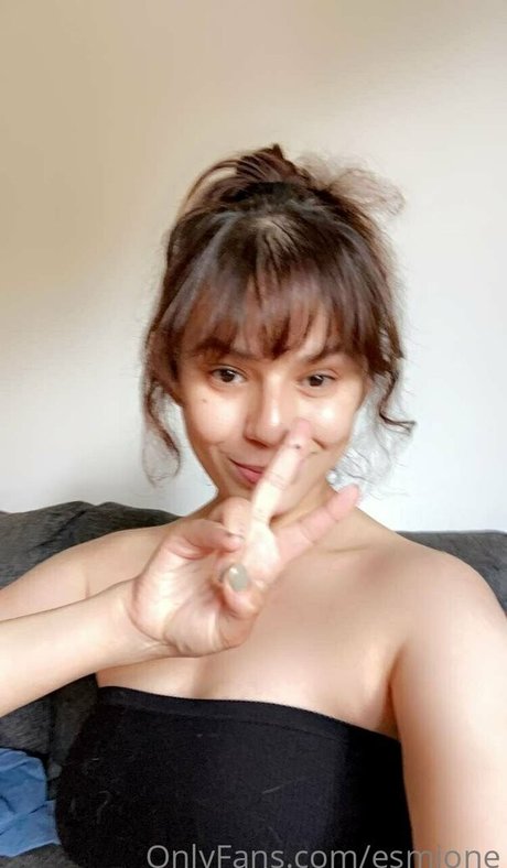 esmjone pornostar erwachsene bild