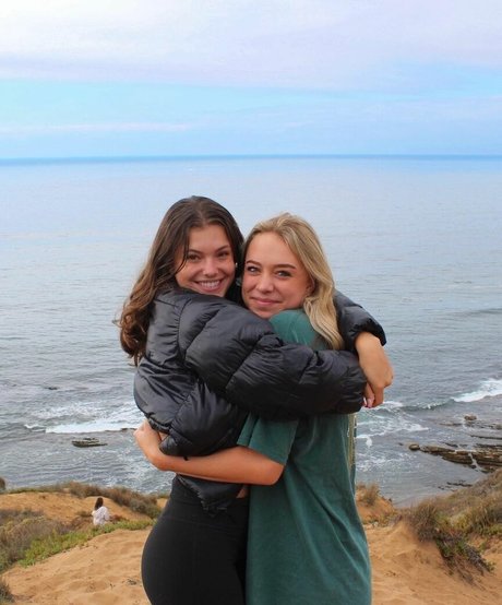 Veronicaa Zanotti top bild