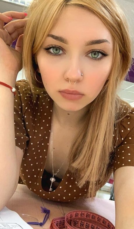 Roxy Loov top heiße fotos