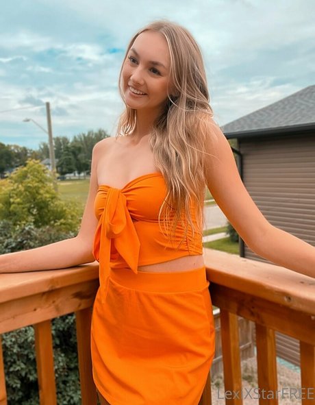 lexistarfree sexy top fotos