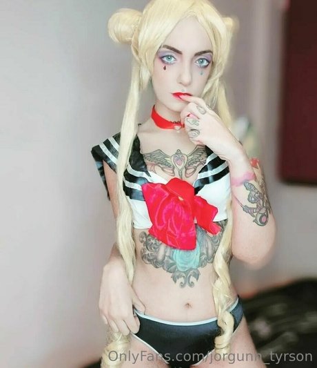 jorgunn tyrson schöne pornographische bild