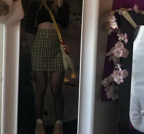 vollbusige milf onlyfans sexy pornografische foto