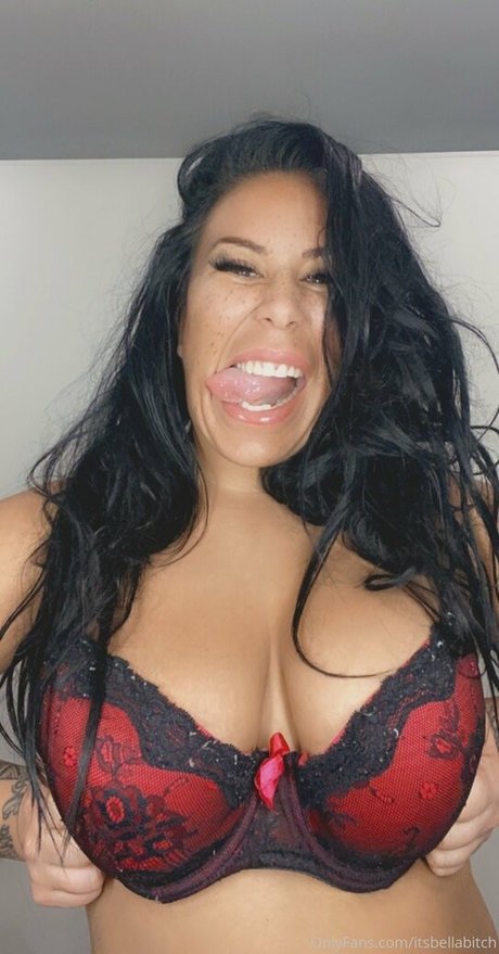 Belle Midnight top sex bild