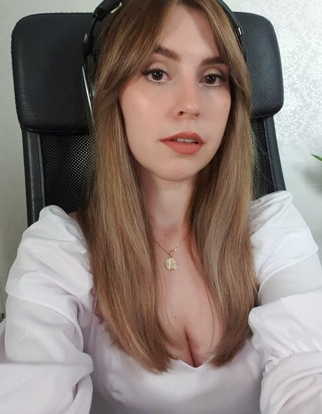 Armorra heiße nacktheit fotos