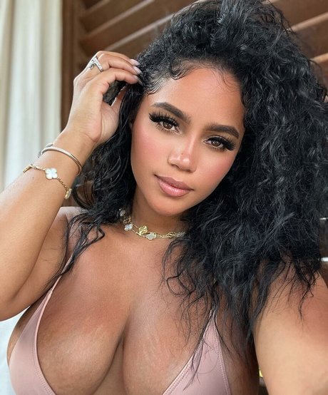 titten lutschen onlyfans nackt erwachsene galerie