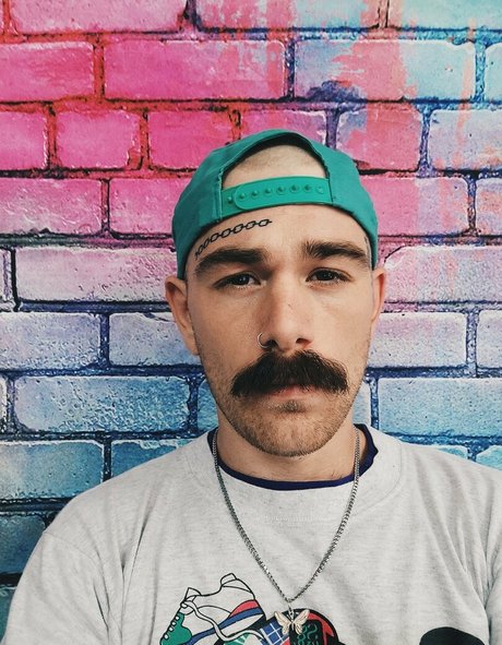 thisominouslife schauspielerin heiße fotos