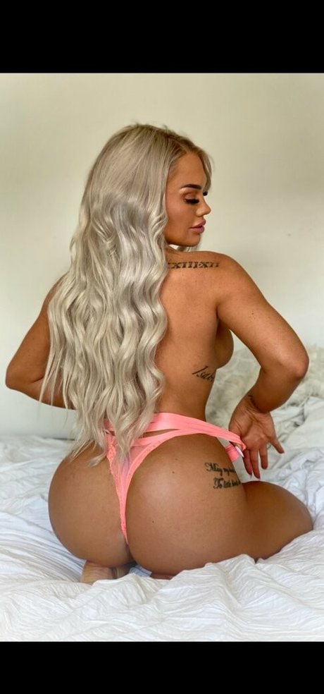 Sophia Turner Deso Nudes top porno fotos