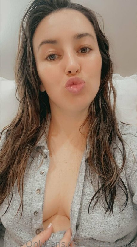 große eingeölte titten onlyfans kostenlose pornografische fotos