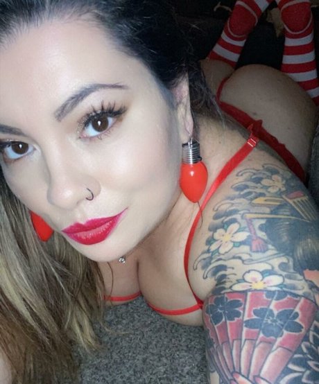 asiatische berühmte onlyfans freie schöne galerien