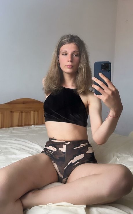 Marie Antoinette 2077 erwachsene pornographische archiv