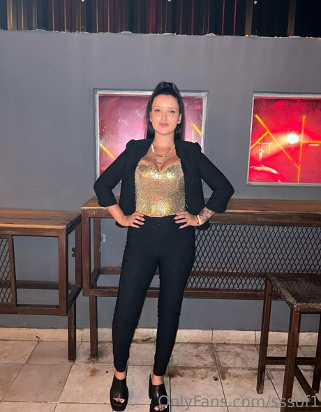 sssof1 porno pornostar fotos