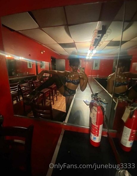 latina-dienstmädchen onlyfans schöne pornographische fotos