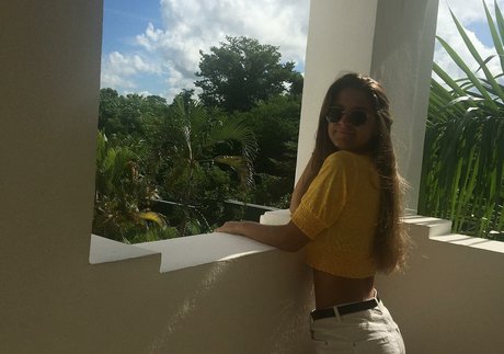 nackte rothaarige onlyfans erwachsene hd fotos