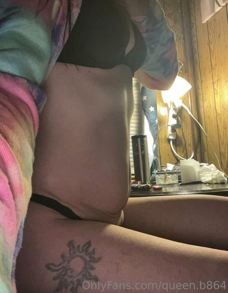 queen b864 xxx nette foto