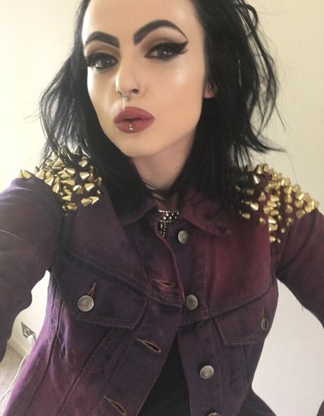 Empress Poison freie kunst bild