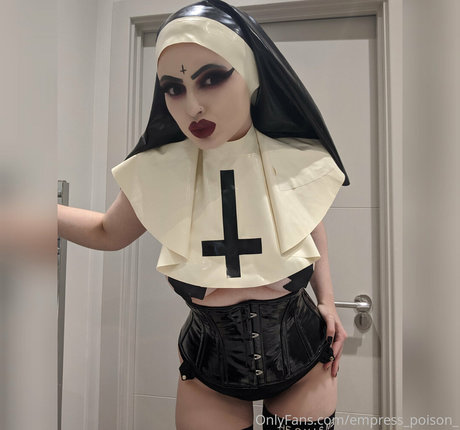 Empress Poison model kostenlose archiv