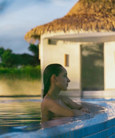 Mirys erotische akt bilder