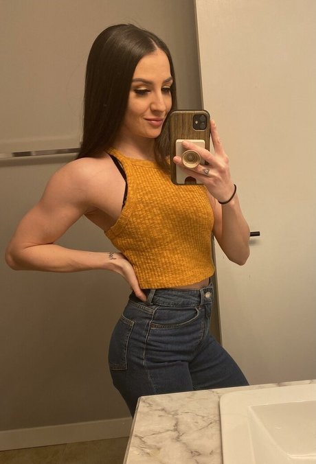 asiatische unterwürfige onlyfans sexy nackten fotos