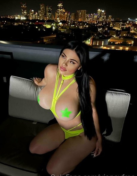 dicke asiatische onlyfans erwachsene top bilder