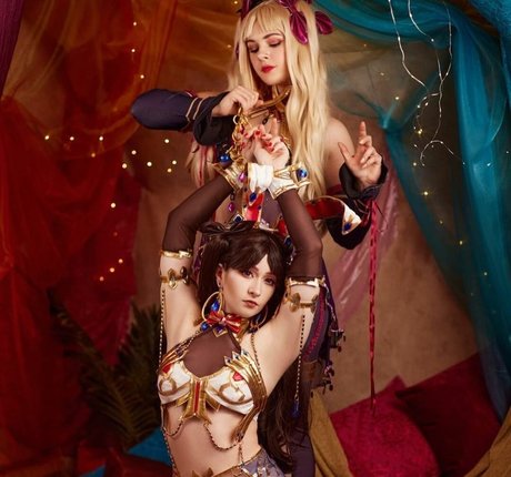 Timbercosplay hübsche pornographische foto