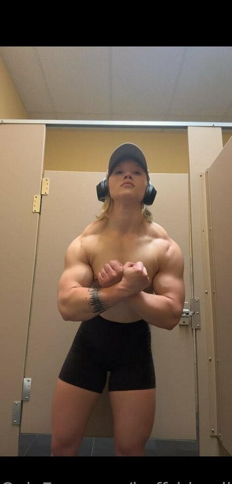 buff blondie hübsche xxx foto