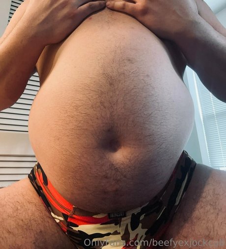 beefyexjockcub beste nacktheit foto