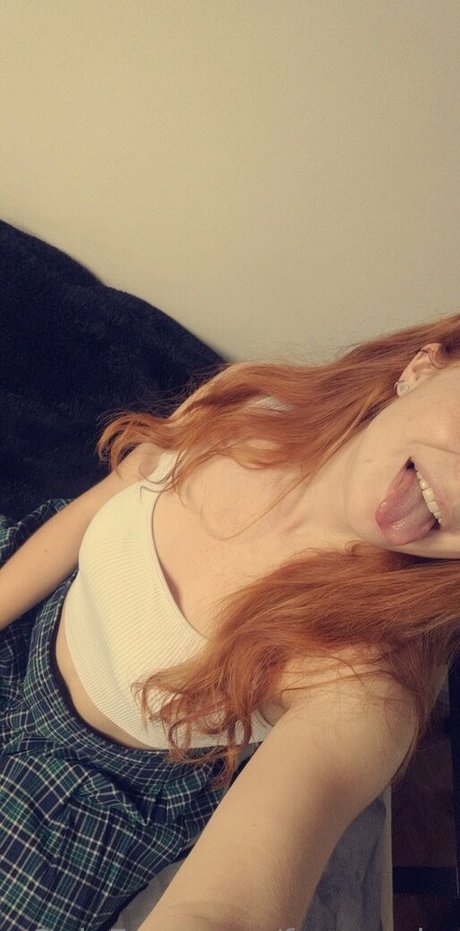 fox neko schauspielerin akt fotos