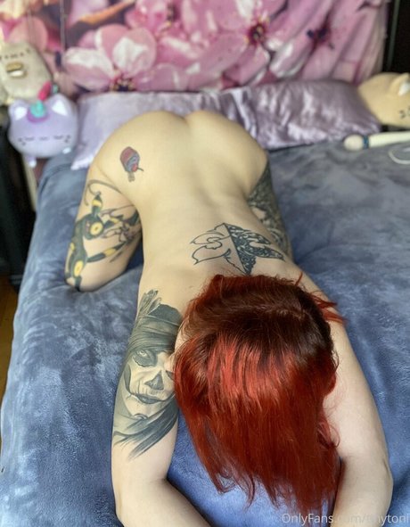 teen brille onlyfans porno bild