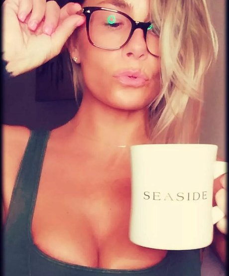 große schwarze muschi nur fans exklusive heiße bilder