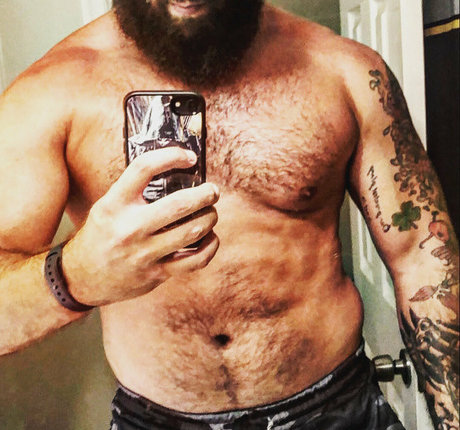 thecavemanxxx nacktheit foto