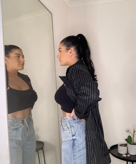 Jesy Lee nackt kostenlose bilder