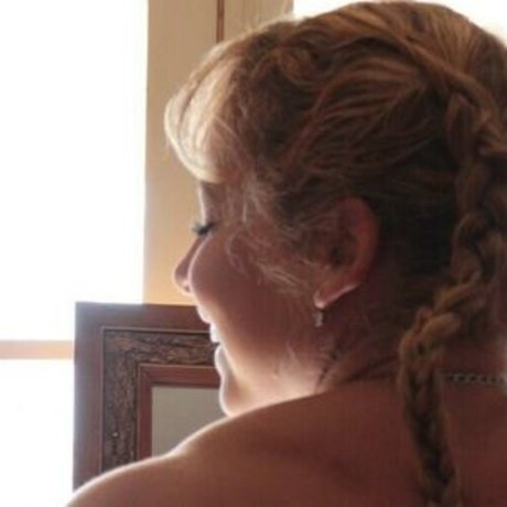 Aninha Voorhees nackt pornographische bild