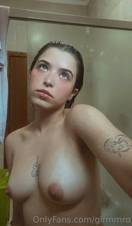 glrmmro nette pornostar bild