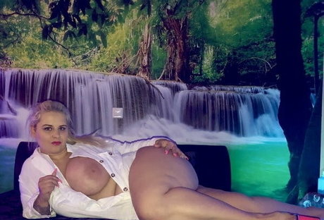 Barbara Szabo hübsche pornografische foto