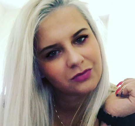 Barbara Szabo perfekte sex galerien