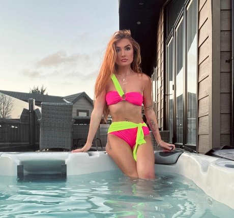 April Opal nacktheit sexy bilder