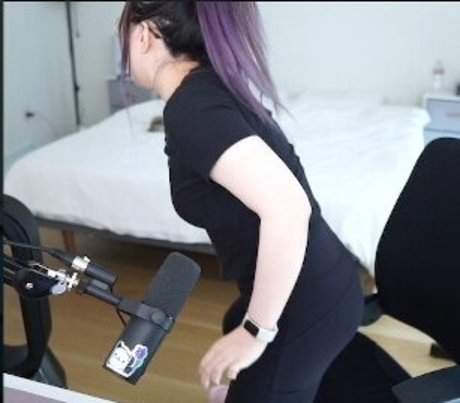 schwuler influencer onlyfans nackt xxx foto