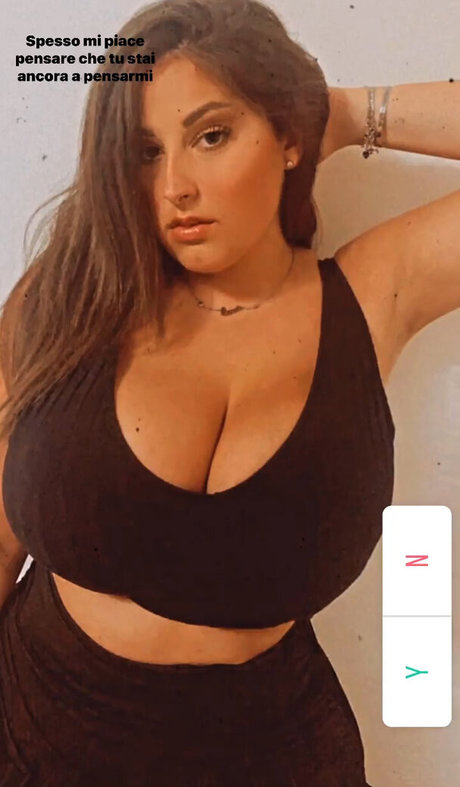 Jolanda Tummolillo xxx erotische galerien