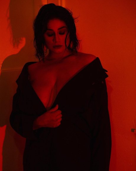 monstertitten onlyfans kunst schöne bilder