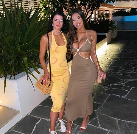 Molly Shield xxx exklusive archiv