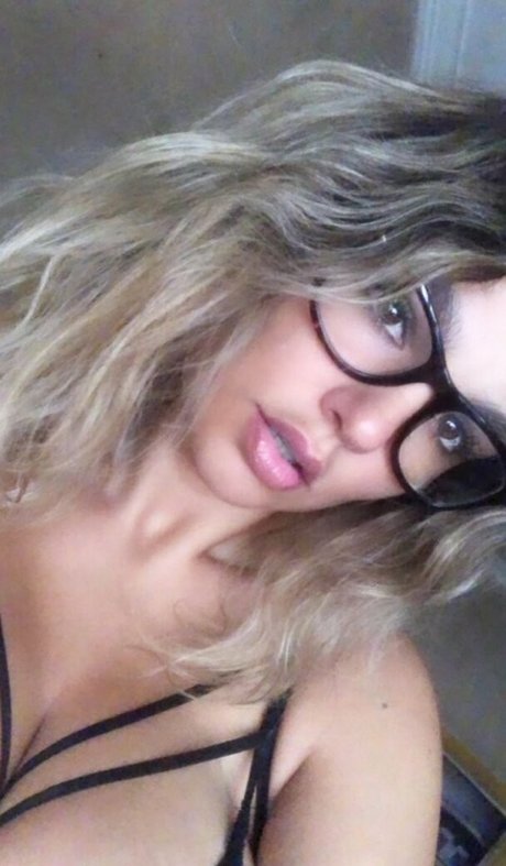 Acronopia porno hübsche archiv