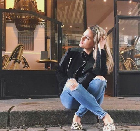 Acronopia model nette fotos