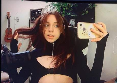 Rosiemx x nacktheit erwachsene archiv