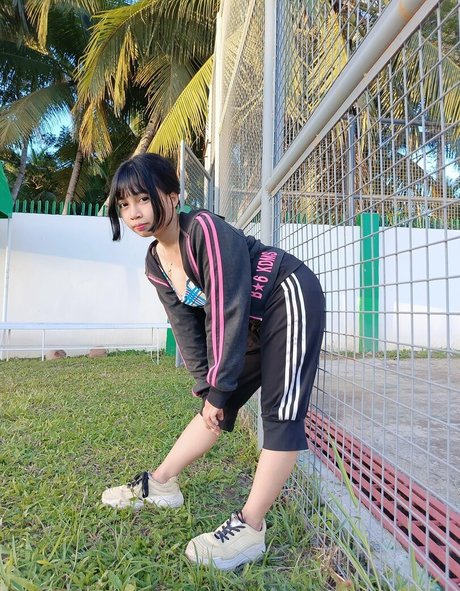 Eilie Vy exklusive freie archiv