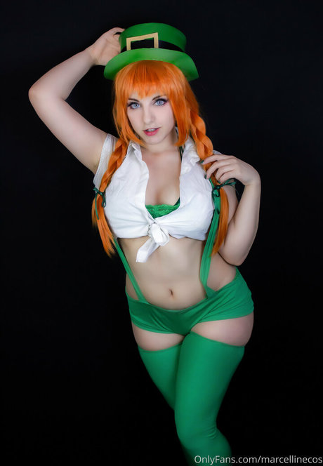 marcellinecos freie akt bild