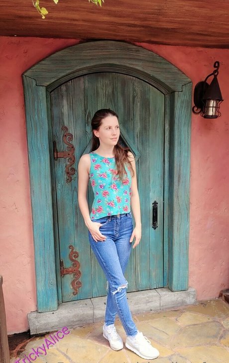 trickyalice free pornostar nette fotos