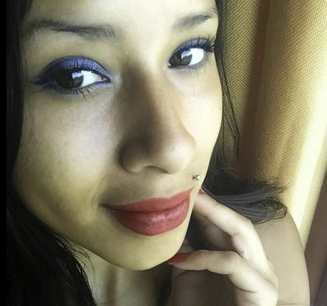 Miss Caffeine model schöne galerien